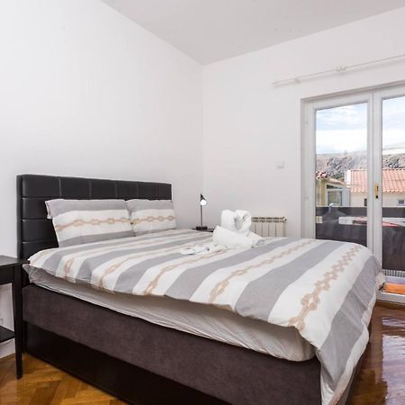 Apartments Bernardeta 2 Baška Eksteriør bilde