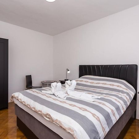 Apartments Bernardeta 2 Baška Eksteriør bilde