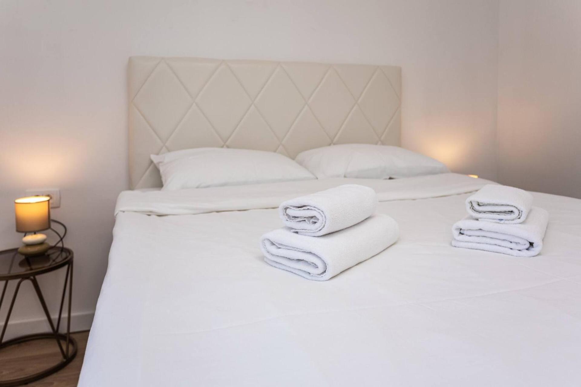 Apartments Bernardeta 2 Baška Eksteriør bilde