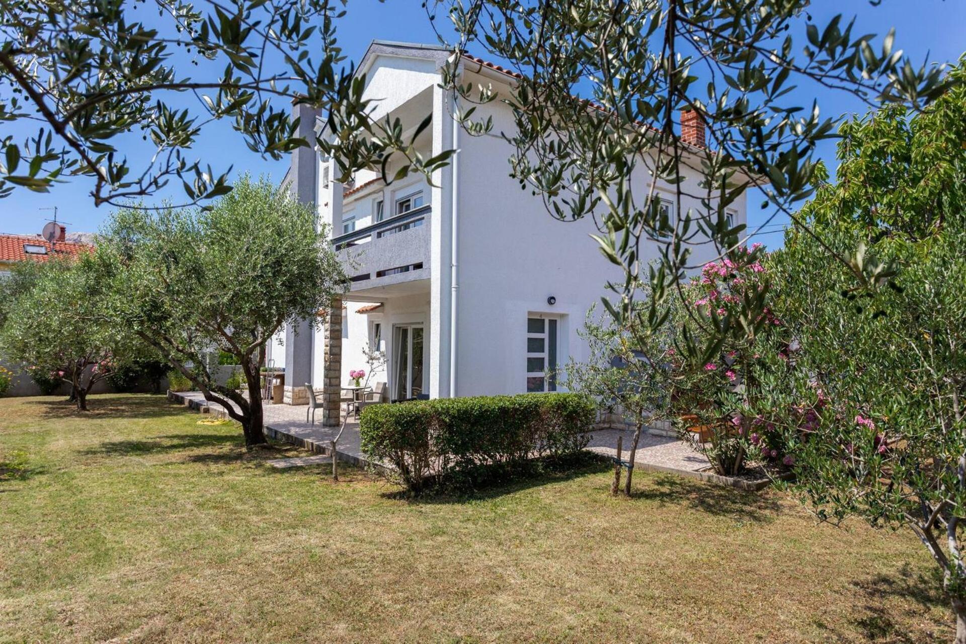 Apartments Bernardeta 2 Baška Eksteriør bilde