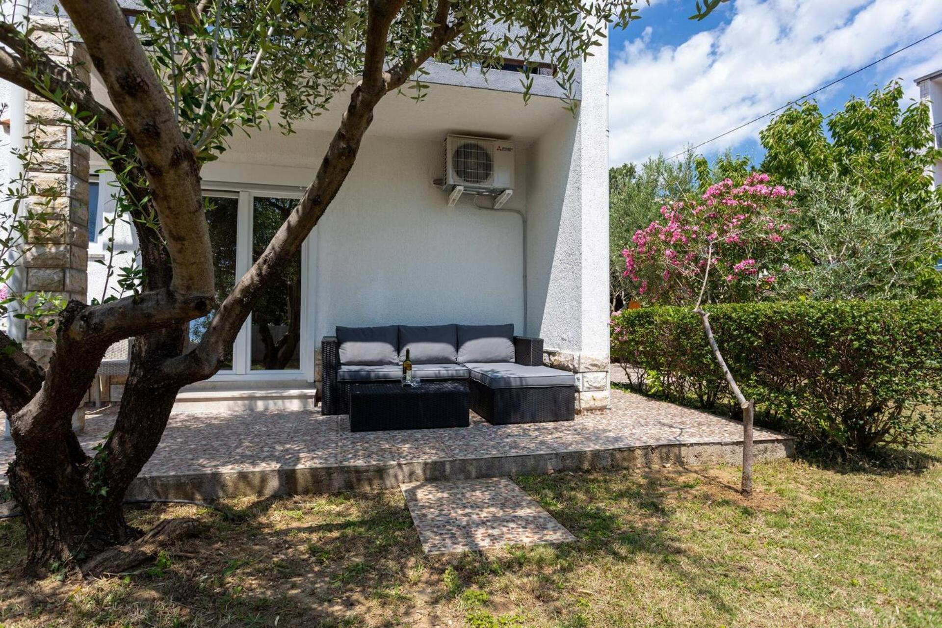 Apartments Bernardeta 2 Baška Eksteriør bilde