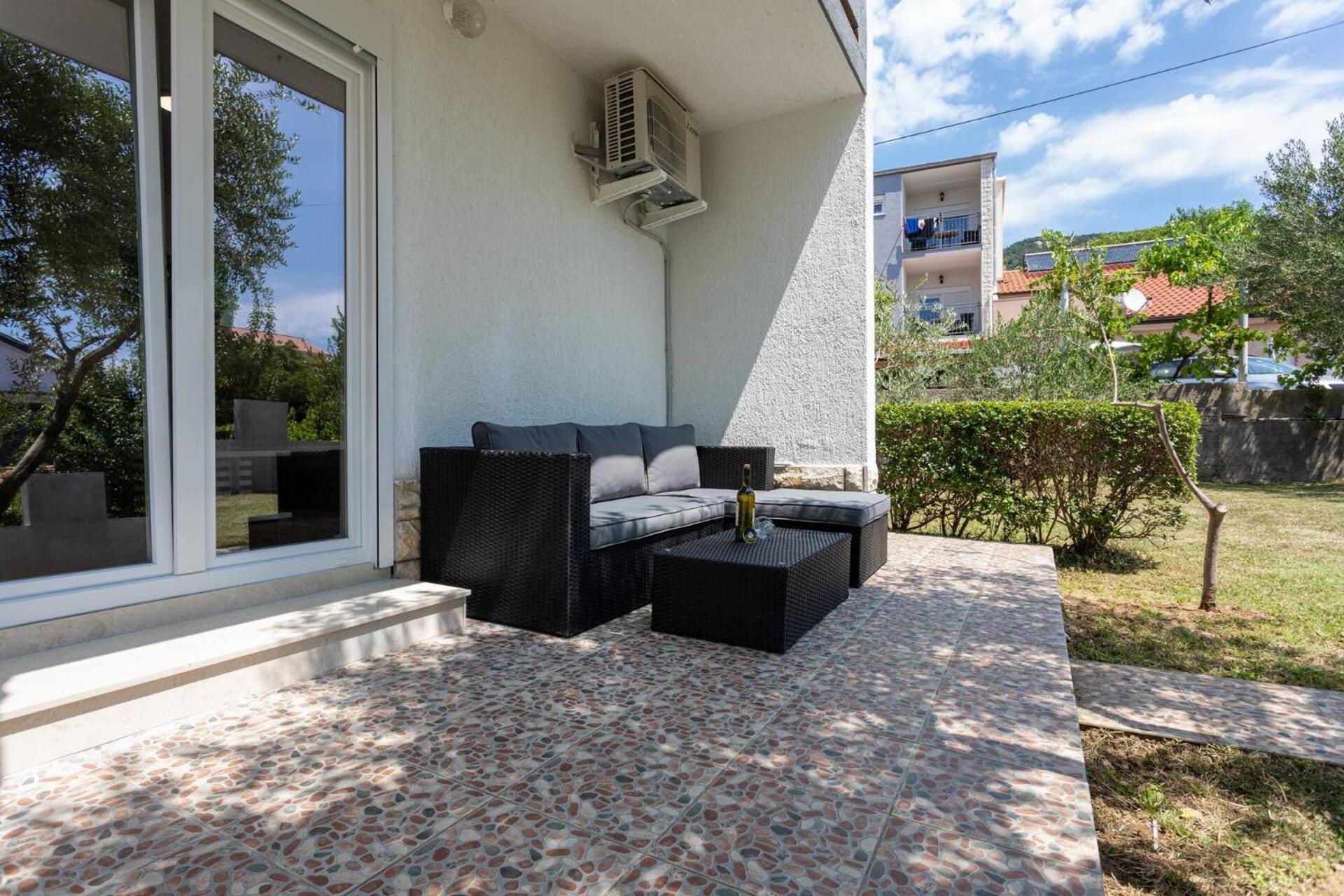 Apartments Bernardeta 2 Baška Eksteriør bilde